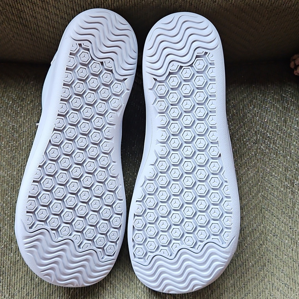 Hobibear Barefoot Type Shoes New!! - Picture 3 of 5